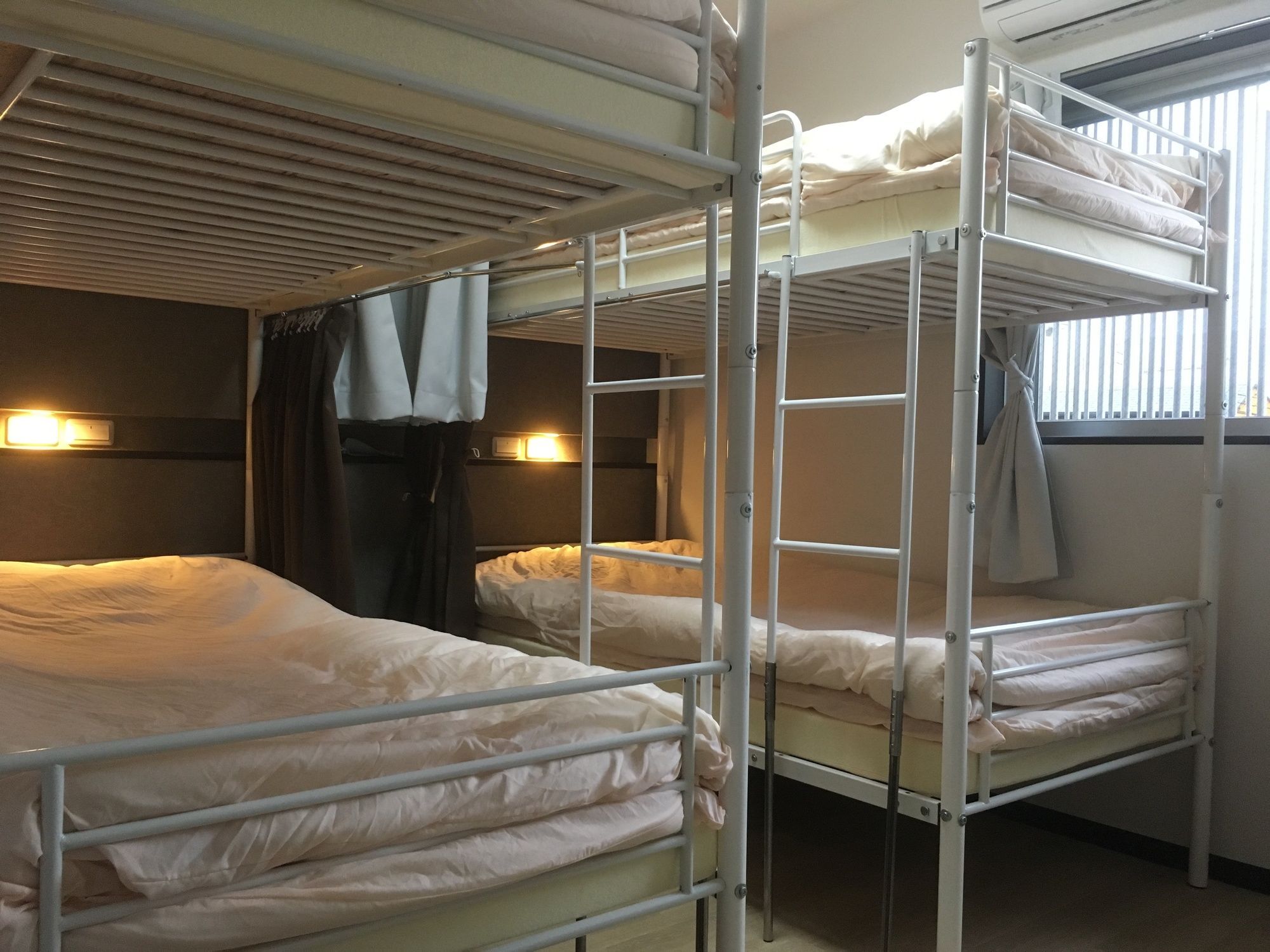 Keimei Guest House Osaka Bagian luar foto